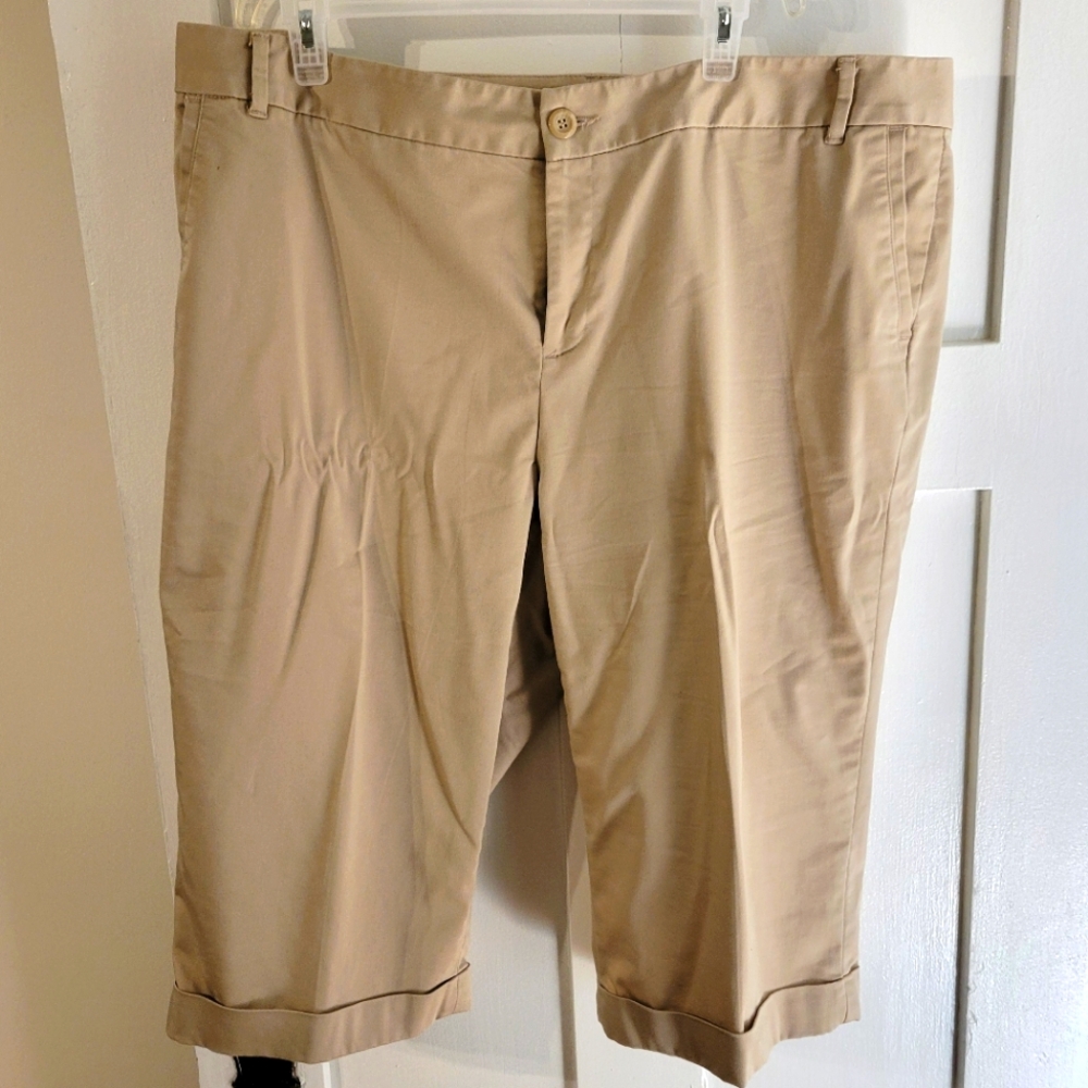 Dockers Capris